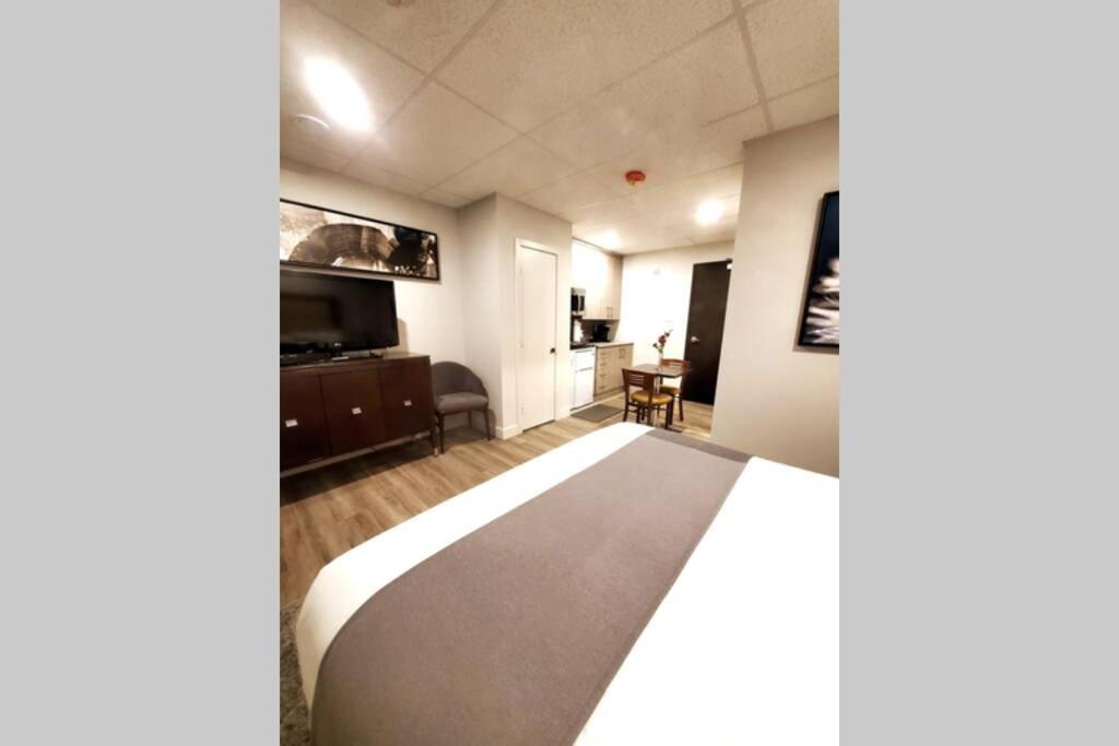 Cozy Sweet Studio #5, Only 10 Min To D.T. Ottawa Gatineau Bagian luar foto