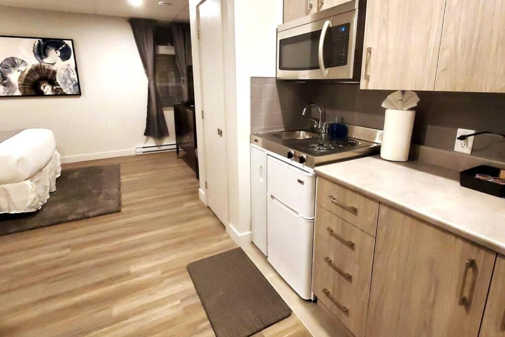 Cozy Sweet Studio #5, Only 10 Min To D.T. Ottawa Gatineau Bagian luar foto